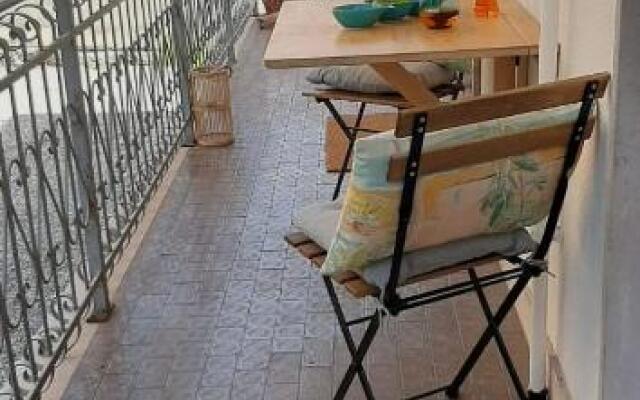 ALMAREDASEDY1-Appartamento 50m dalla spiaggia con posto auto