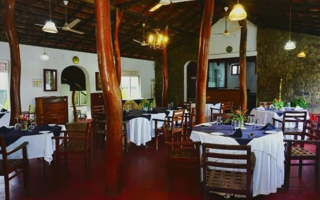 Habarana INN