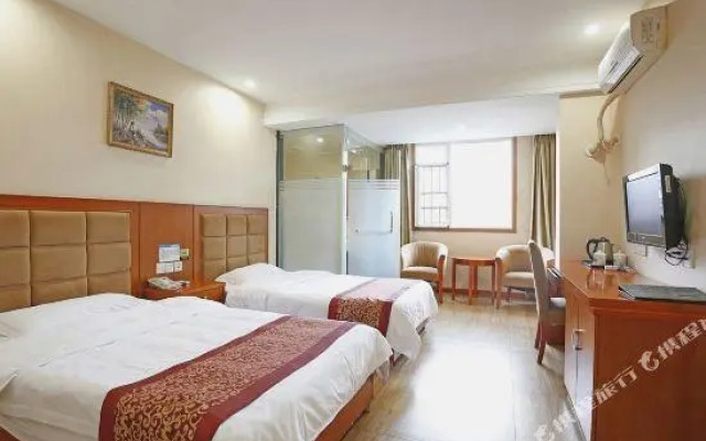 Chengdu Red Mansion Hotel