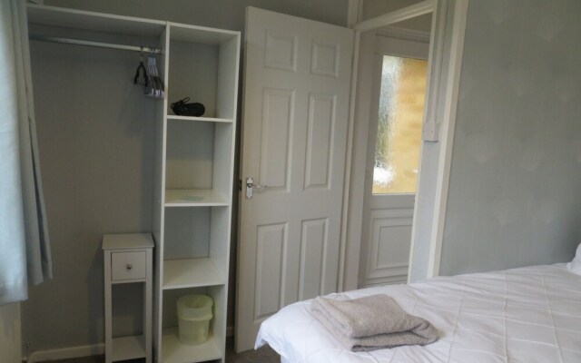 Pear Tree Place