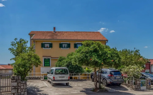 Stunning Apartment in Crikvenica With 2 Bedrooms and Wifi