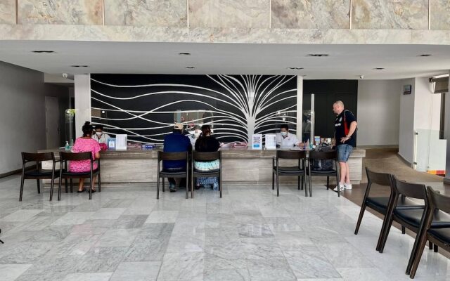 4605 Seaview Aparthotel 30m To Patong Beach