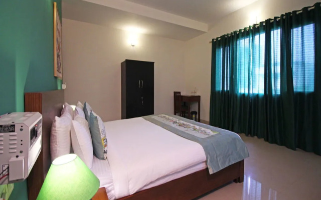 OYO Flagship Noida Sector 50