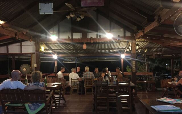 PAN Beachfront Resort Krabi