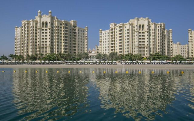 Luxurious Sea View Apartment - Four Beach Access