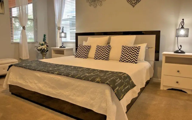 Stirling Vacation Home at Solterra