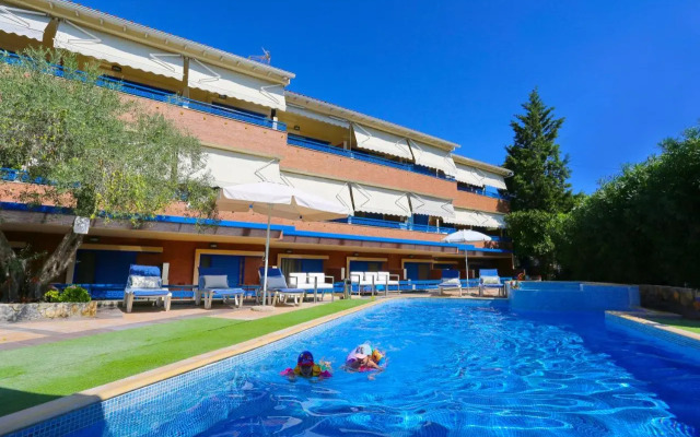 Philoxenia Hotel-Villas