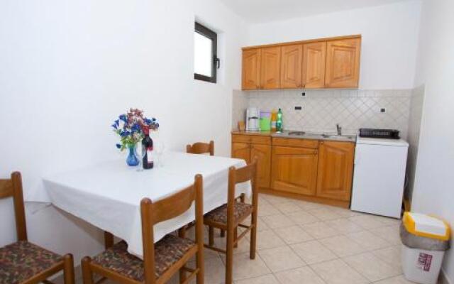 Apartments Klarić