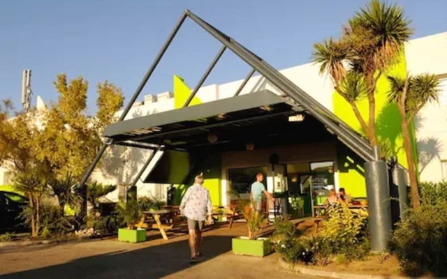 Lemon Hotel Le Coteau Roanne
