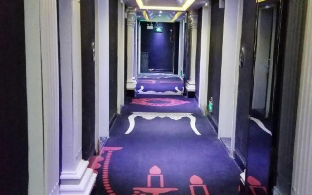 Qianjing Hotel Beiliu Yongfeng