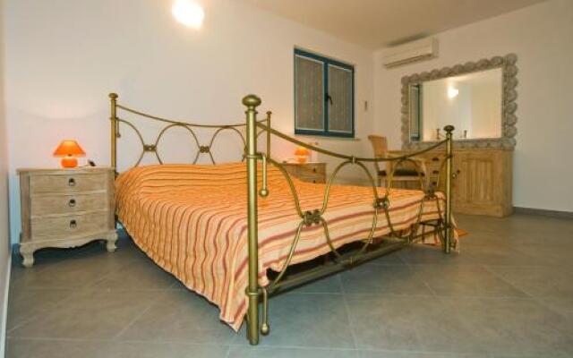 Rooms and Apartments Villa Dama