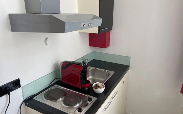 WHLIVING - Apartments & Studios