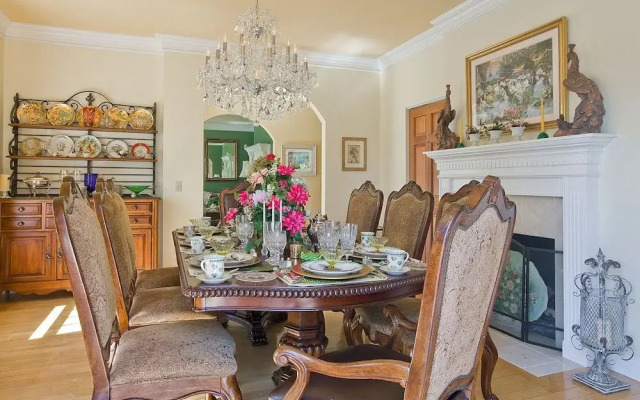 Annabelle Bed & Breakfast