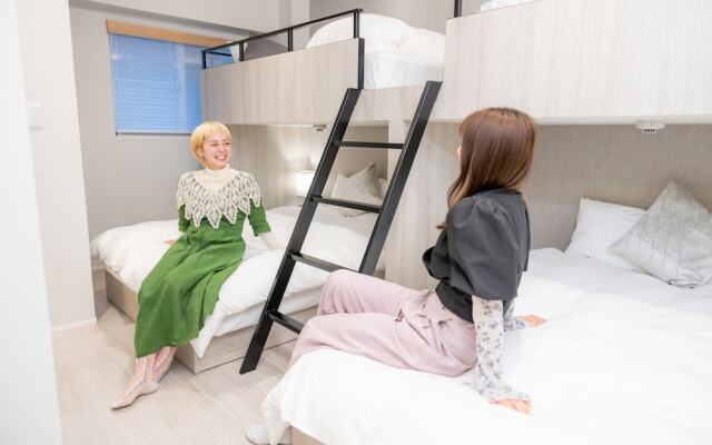 ONE WORLD Sakaisuji Hommachi