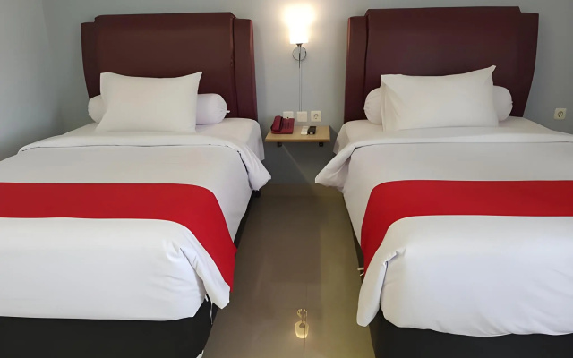MJ s Hotel