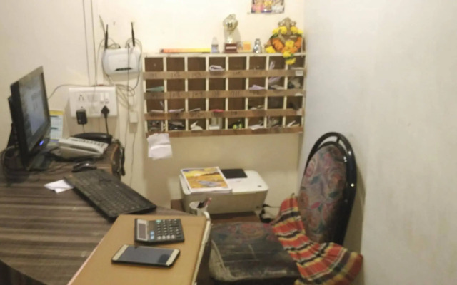 Kishish Kunj