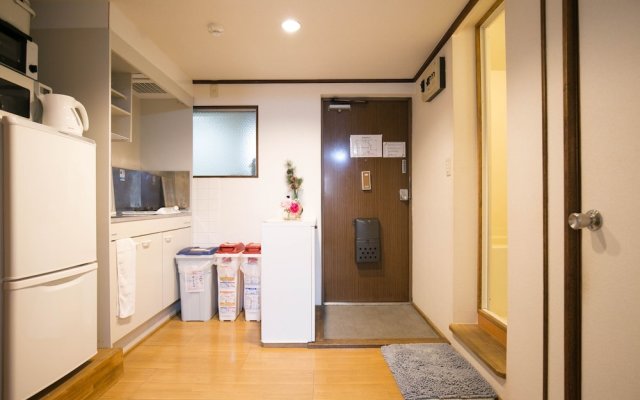 Tenjin Apartment 201