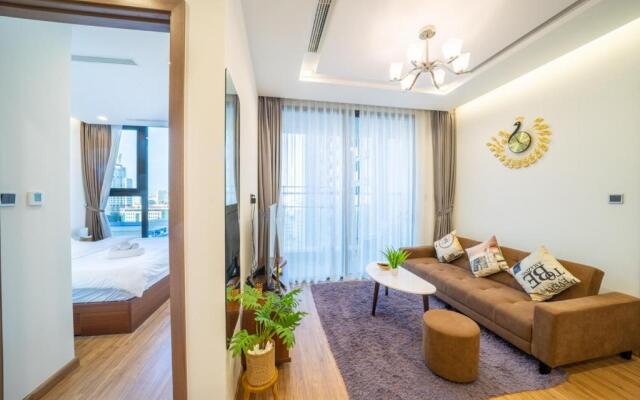 BOM HOMES- VINHOMES METROPOLIS-Service Apartment