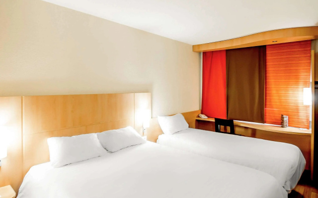 Hôtel ibis Montauban - фото 5