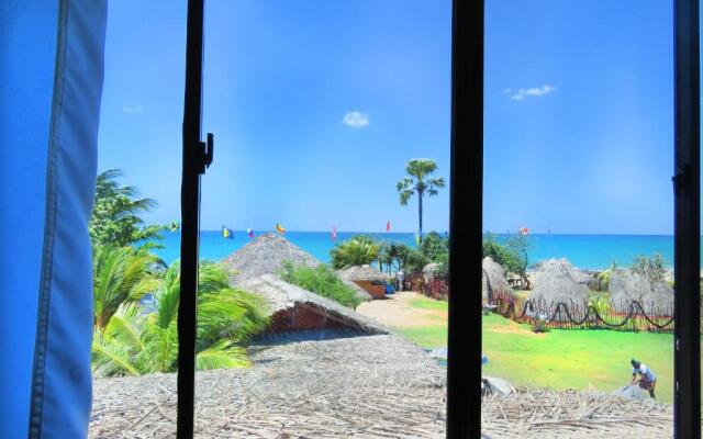 That's Why Beach Cabanas Nilaveli
