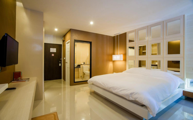 Naka Residence