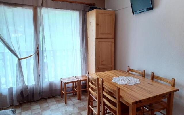 Appartement Le Biot, 2 pièces, 6 personnes - FR-1-573-56