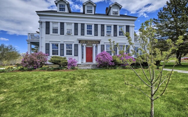 Youngtown Inn & Restaurant