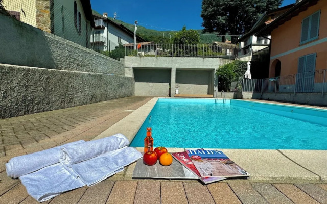 Pianello Charming Lake View