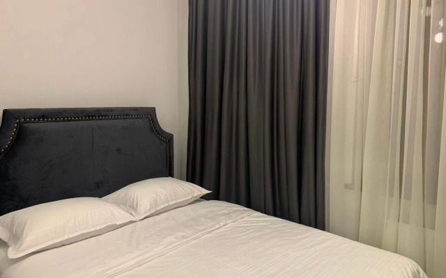 Apartment in center of Yerevan, Saryan street, 1 line