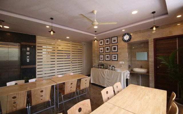 P&P Comforts By OYO Rooms