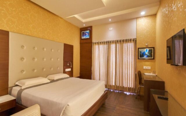 FabHotel Dream Land Moonjikkal