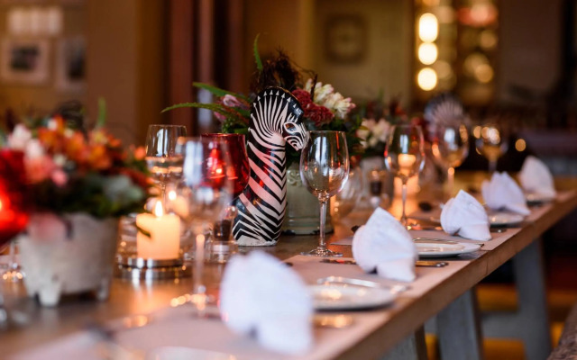 Khaya Ndlovu Safari Manor