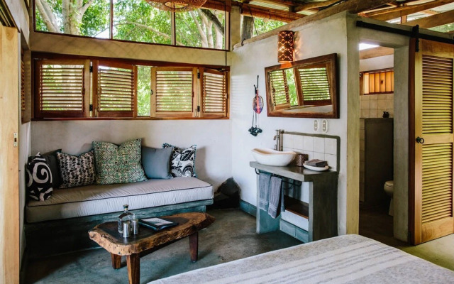 Isleta El Espino Ecolodge