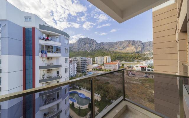 Mesmerizing Flat Close to Konyaalti