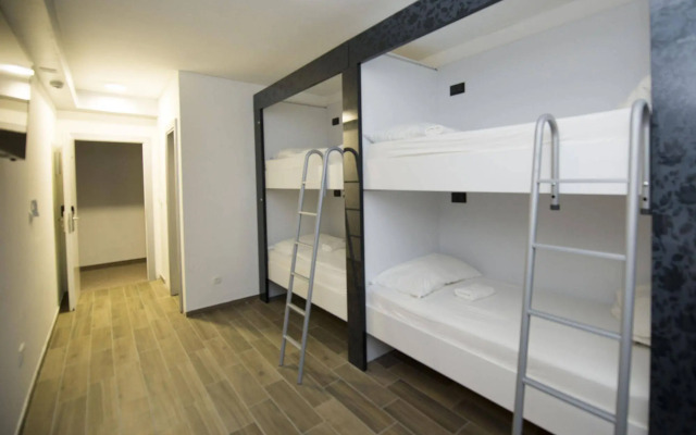 All Saints B&B Kastela