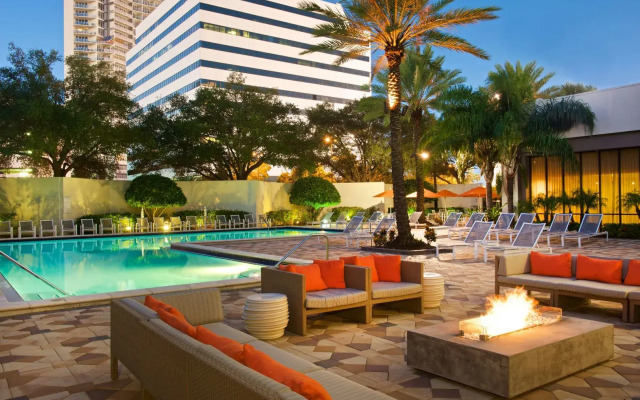 Hilton St. Petersburg Bayfront