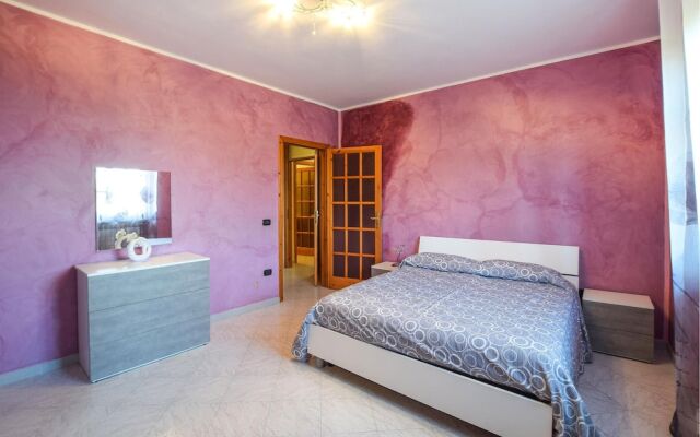 Stunning Home in Zambrone With Wifi and 2 Bedrooms