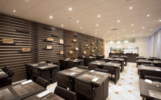 Hotel Ovest