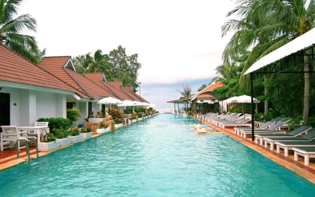The Privacy Beach Resort & Spa