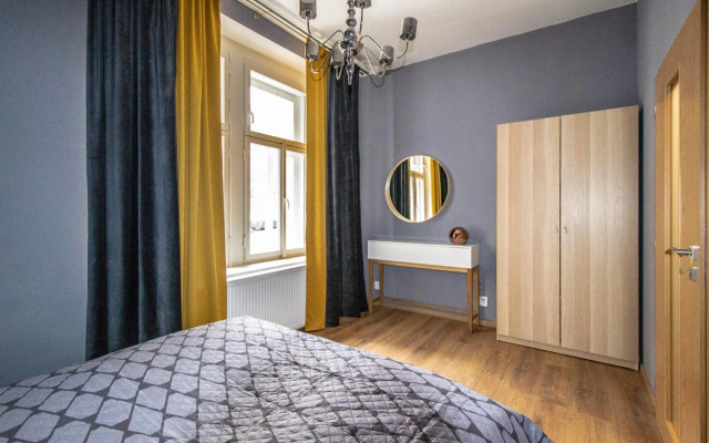 Ruterra Apartments by Cathedral