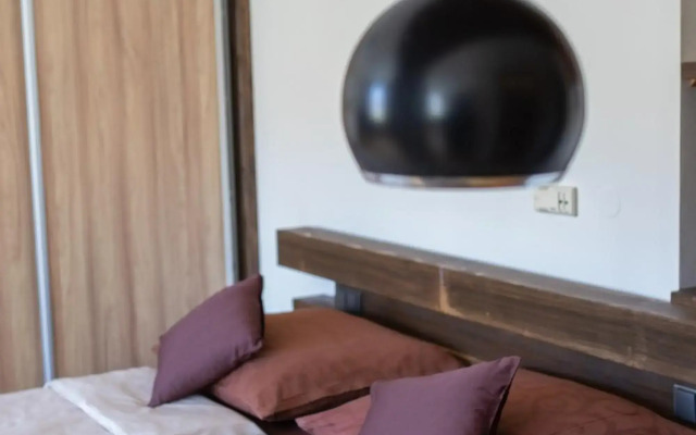 Apartmány VÍNO HRUŠKA Pardubice