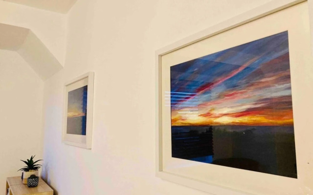 Cosy Classy 2-bed Maisonette, Village nr Newquay