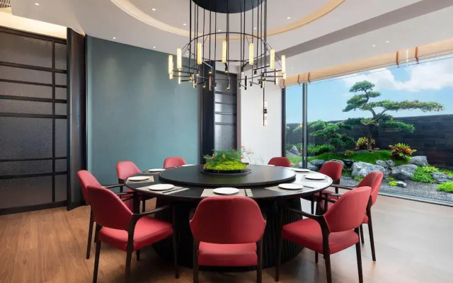 Days Hotel By Wyndham Shantou Zhugang