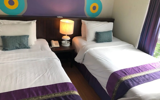 Sawasdee Hotel @ Sukhumvit Soi 8