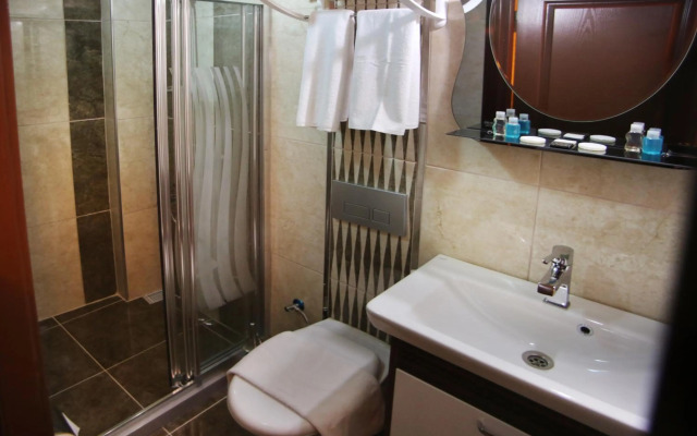 Theodian Hotel