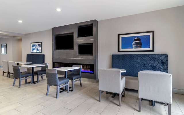 Comfort Suites McDonough Atlanta South