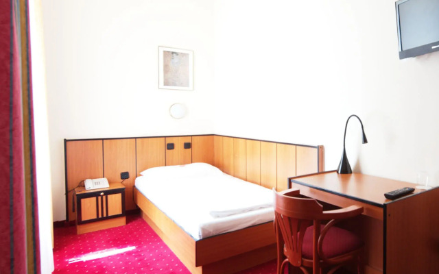 Hotel Drei Kronen Vienna City