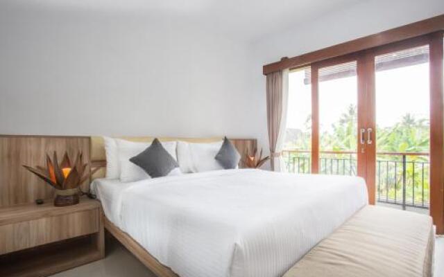 Penelopy Suites Oberoi