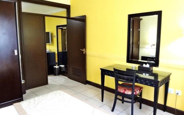 Deebaj Al Khabisi Plaza Hotel Apartments Dubai