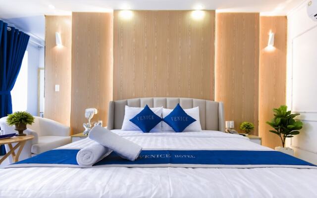 Venice 1 Hotel